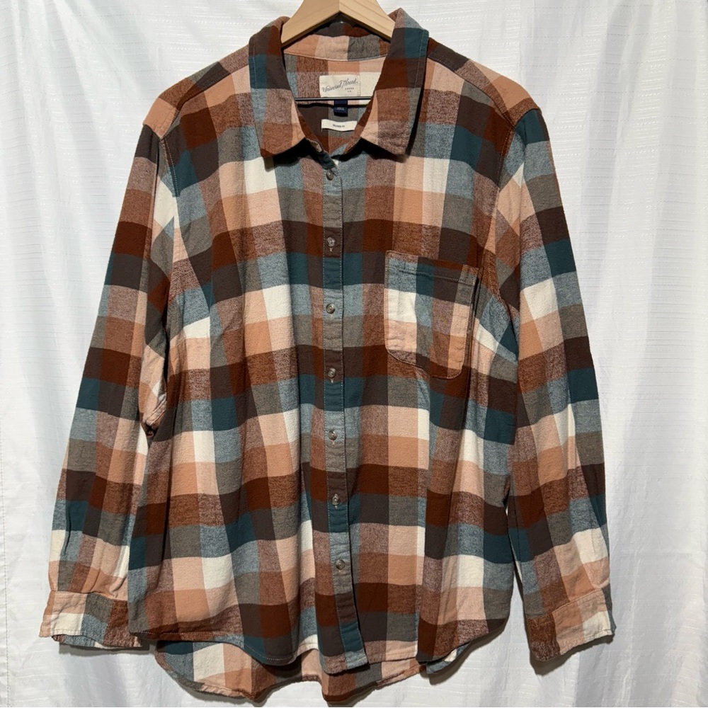 Universal Thread Plaid Flannel Button-Down Shirt - Perfect Fall Colors, Size 2X
